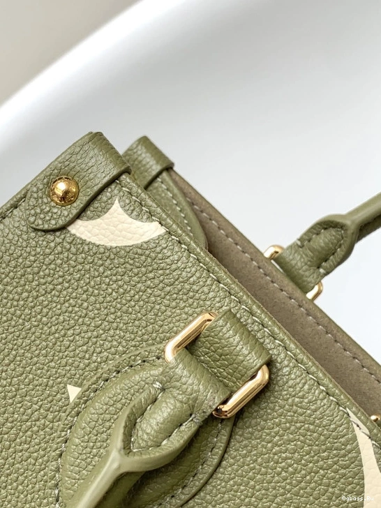 PM ONTHEGO VUITTON LOUIS 0514